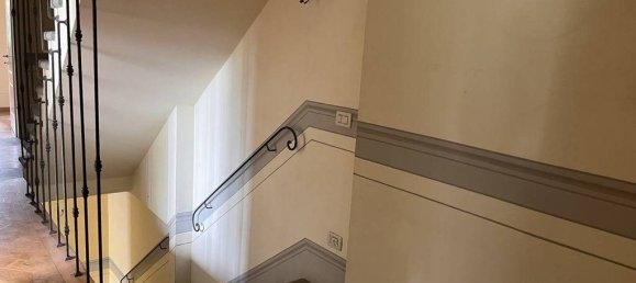 4 bedrooms Villa in Florence, Italy No. 337265 40