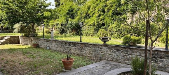 4 bedrooms Villa in Florence, Italy No. 337265 18