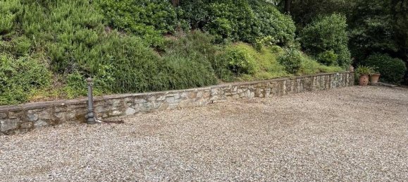 4 bedrooms Villa in Florence, Italy No. 337265 6