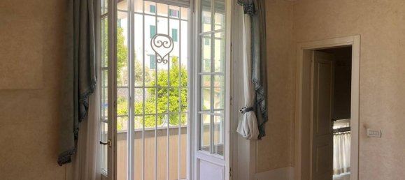 4 bedrooms Villa in Florence, Italy No. 337265 36