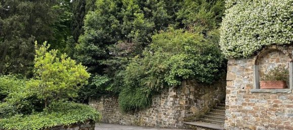 4 bedrooms Villa in Florence, Italy No. 337265 7