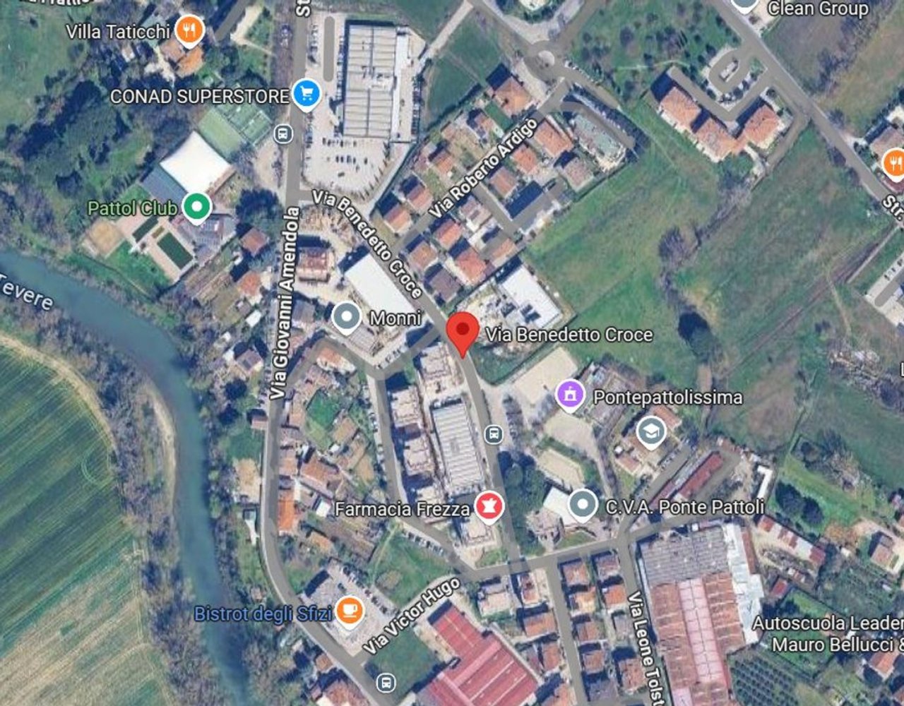 333m² Commercial property in Perugia, Italy No. 51661