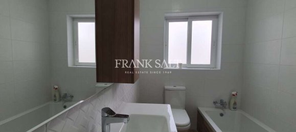 3 bedrooms Apartment in Siggiewi, Malta No. 7562 4