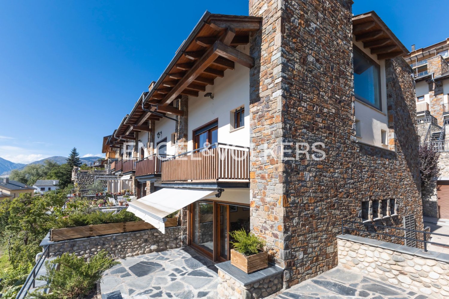 4 chambres Maison de ville à Puigcerda, Spain No. 280057