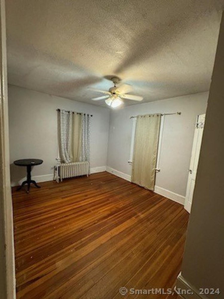 Casa T6 em Waterbury, USA N.º 375347