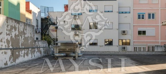973m² Office in Lisbon, Portugal No. 11820 28