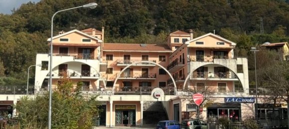 Дом с 4 комнатами в Лаурия, Италия № 61692 13