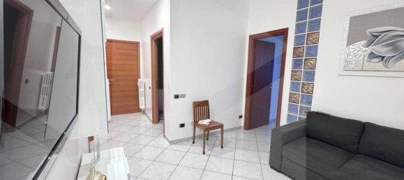 3 rooms Apartment in Noicattaro, Italy No. 27664 12