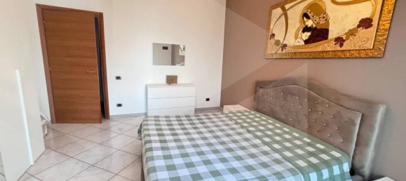 3 rooms Apartment in Noicattaro, Italy No. 27664 21