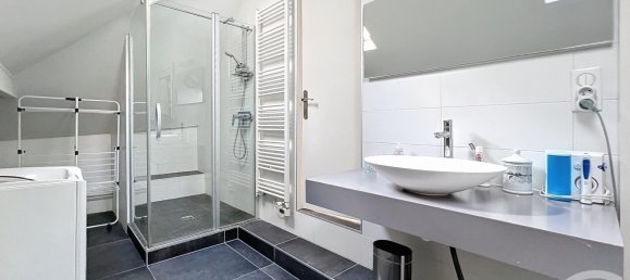 Apartamento de 3 dormitorios en Reims, France No. 95107 18