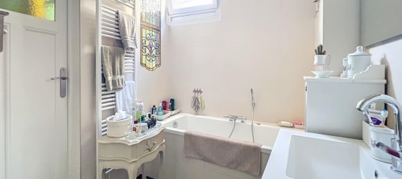 Apartamento de 3 dormitorios en Reims, France No. 95107 20