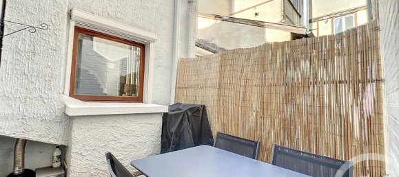 Apartamento de 3 dormitorios en Reims, France No. 95107 23