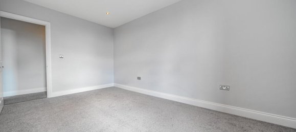 2 bedrooms Apartment in London, United Kingdom No. 7584 14