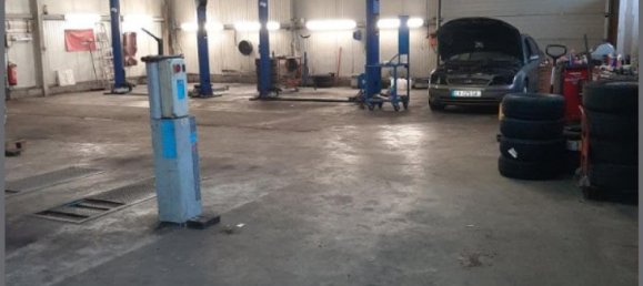 Gewerbliche Immobilie in Morhange, France 946m², Nr. 71286 14