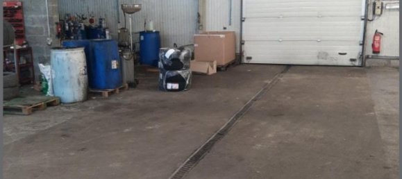 Gewerbliche Immobilie in Morhange, France 946m², Nr. 71286 11