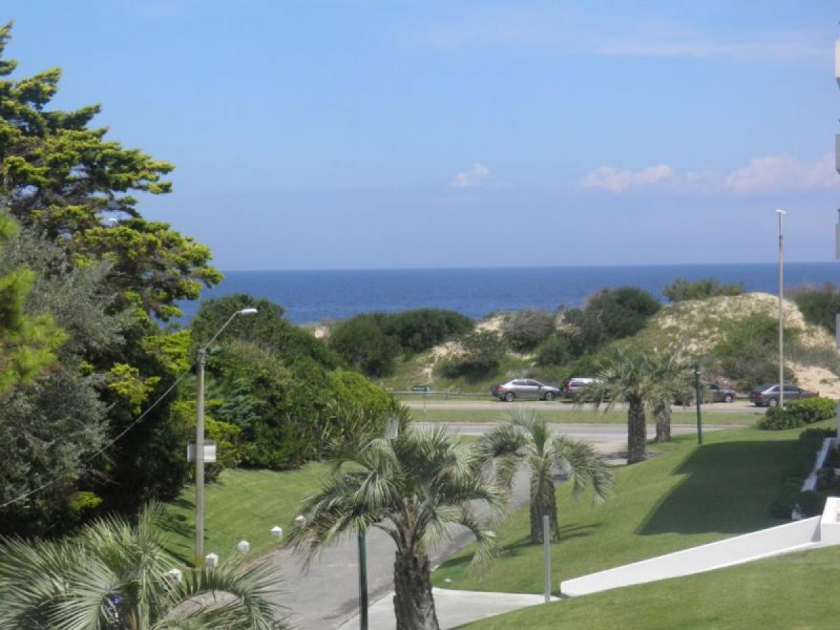 3 bedrooms Apartment in Maldonado, Uruguay No. 11959