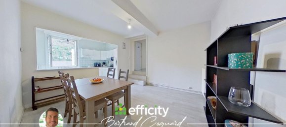 Apartamento de 3 dormitorios en Tarare, France No. 340366 8