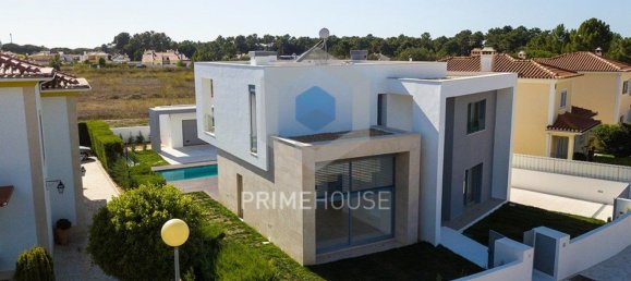 4 bedrooms House in Setubal, Portugal No. 126420 3