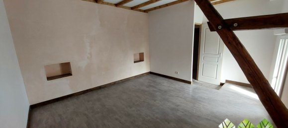 Casa de 3 dormitorios en Chateaumeillant, France No. 210244 26