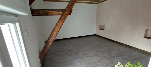 Casa de 3 dormitorios en Chateaumeillant, France No. 210244 25