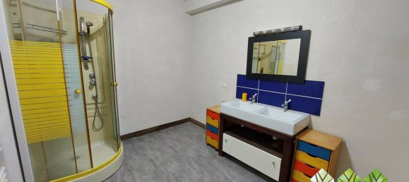 Casa de 3 dormitorios en Chateaumeillant, France No. 210244 14