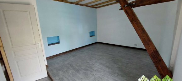 Casa de 3 dormitorios en Chateaumeillant, France No. 210244 21