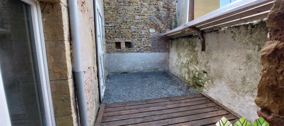 Casa de 3 dormitorios en Chateaumeillant, France No. 210244 30