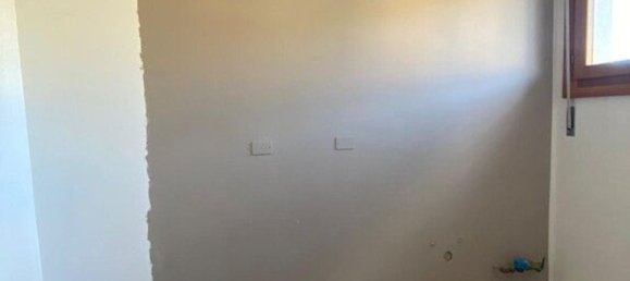 2 Schlafzimmer Wohnung in Verzuolo, Italy, Nr. 358355 5