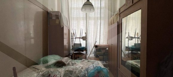 4-salle Appartement à Bari, Italy No. 19067 20