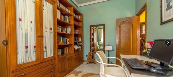 6 bedrooms House in Torrevieja, Spain No. 94566 13