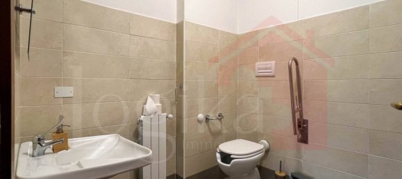 2 rooms Commercial property in Binasco, Italy No. 1621 19