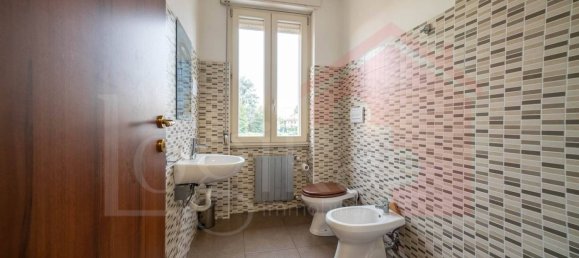 2 rooms Commercial property in Binasco, Italy No. 1621 21