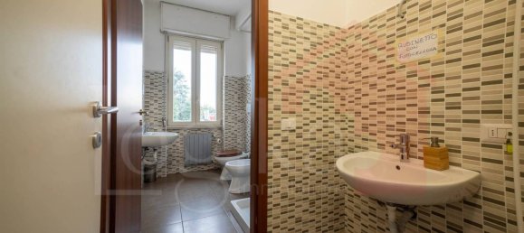 2 rooms Commercial property in Binasco, Italy No. 1621 20