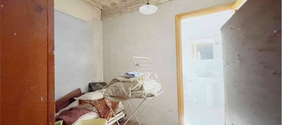 3 Schlafzimmer Haus in Capannori, Italy, Nr. 174969 11