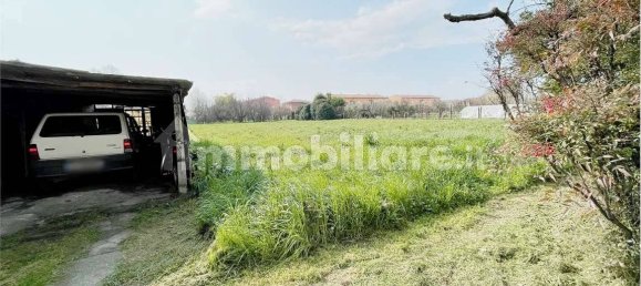 3 Schlafzimmer Haus in Capannori, Italy, Nr. 174969 3