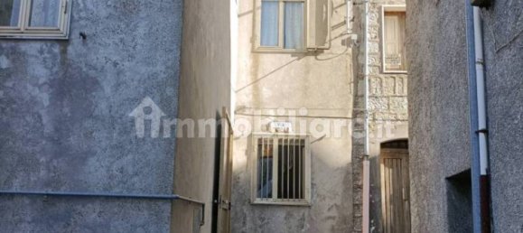 3 Schlafzimmer Haus in Schiavi di Abruzzo, Italy, Nr. 354071 2