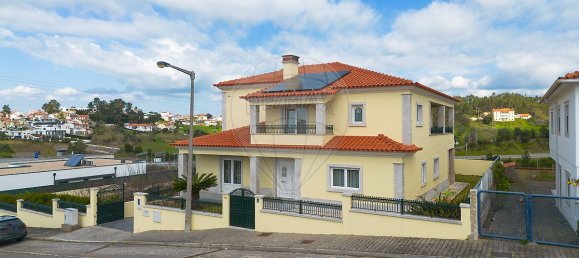6 bedrooms House in Leiria, Portugal No. 27392 3