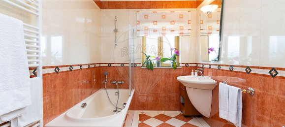 6 bedrooms House in Leiria, Portugal No. 27392 13