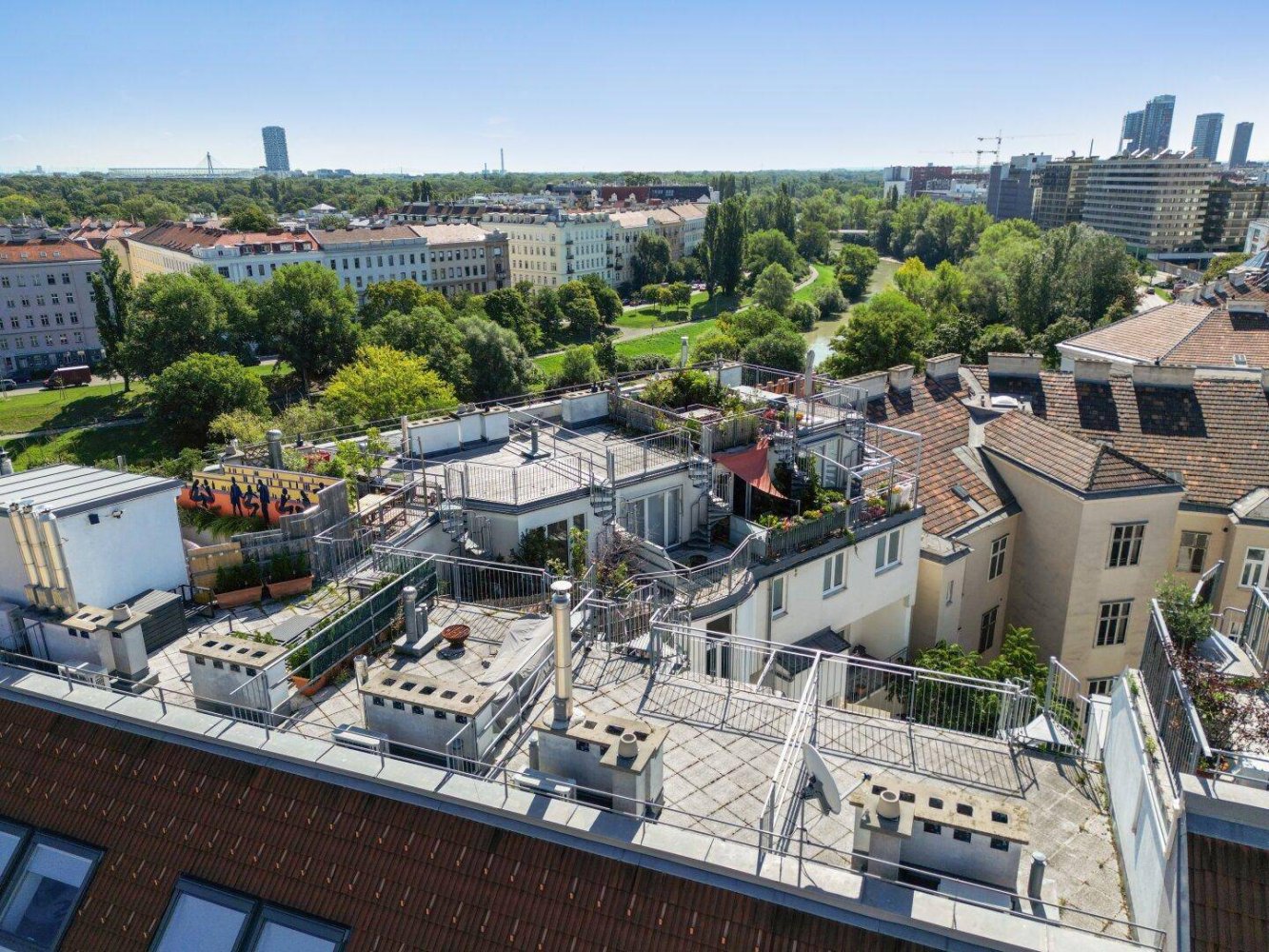 2 rooms Duplex in Vienna, Austria No. 222897