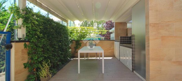 2 bedrooms Apartment in Giulianova, Italy No. 170301 8