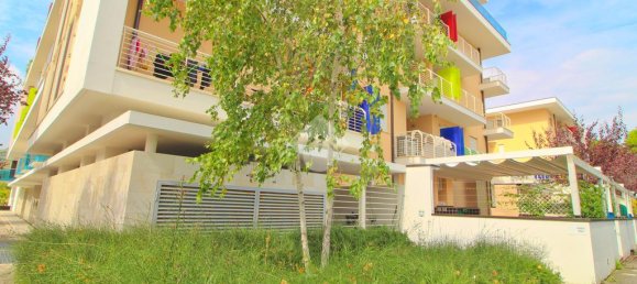 2 bedrooms Apartment in Giulianova, Italy No. 170301 22