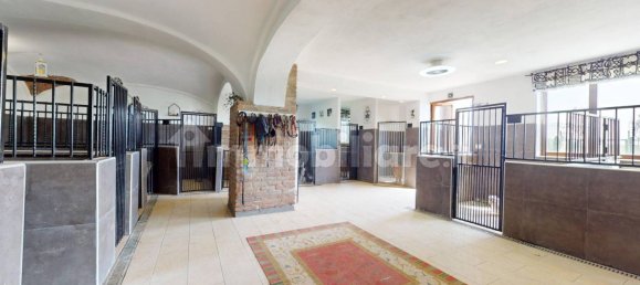 3 bedrooms House in Novara, Italy No. 105081 26