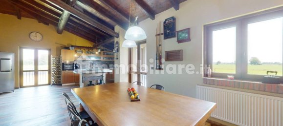 3 bedrooms House in Novara, Italy No. 105081 36