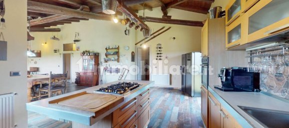 3 bedrooms House in Novara, Italy No. 105081 39