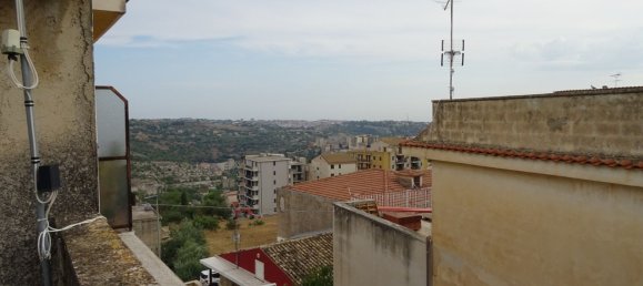 6-salle Maison à Modica, Italy No. 84011 13