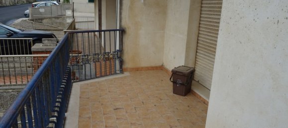 6-salle Maison à Modica, Italy No. 84011 10