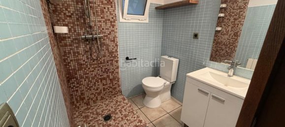 2 chambres Appartement à Cornella De Llobregat, Spain No. 144398 3