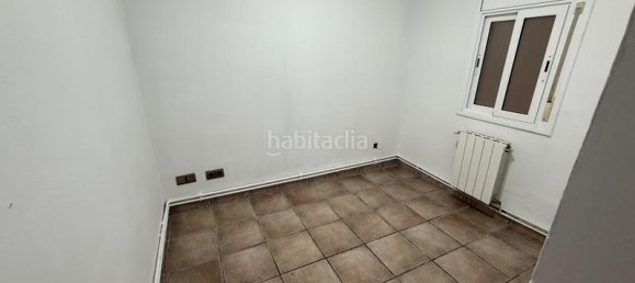 2 chambres Appartement à Cornella De Llobregat, Spain No. 144398 5