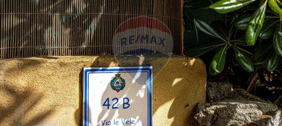 Квартира с 1 спальней в Стинтино, Италия № 142365 4