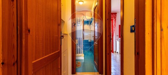 Квартира с 1 спальней в Стинтино, Италия № 142365 7